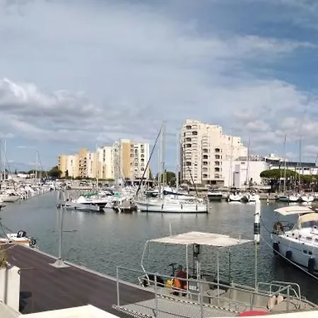 Pour 2 A 4 Personnes Entre Port Et De Pres Commerces Et Restaurants Carnon-Plage