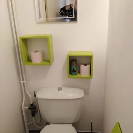 Apartmán Spacieux 2 Chambres, 4 Personnes, Terrasse Vue Port , Wifi Gratuit Et Parking Prive Gratuit, Lave Linge, Congelateur, Situe Pres De La Plage, Commerces, Marche Et Restaurants